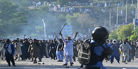 Journalists under fire amid PTI protests