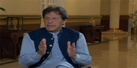 PM Imran Khan criticizes PML-N for dividing national media