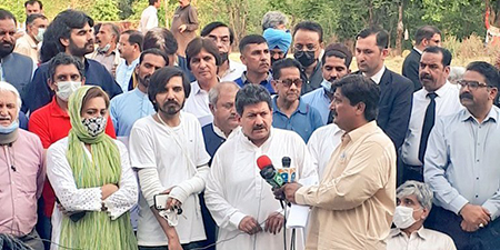 SAHR calls for reinstating Hamid Mir, probing attacks on journalists