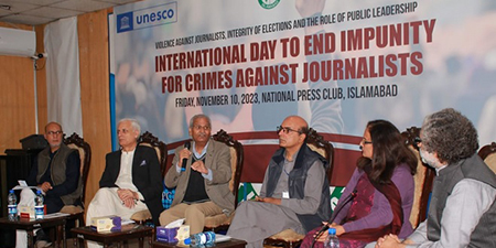 Seminar highlights electoral risks to journalists