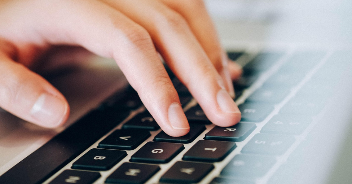 Afghan media group condemns arrests and expulsion in Islamabad