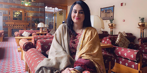 Anchor Ayesha Jahanzaib alleges abuse by husband, FIR filed