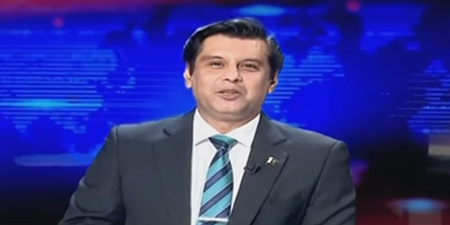 ARY News journalist Arshad Sharif flies to Dubai from Peshawar