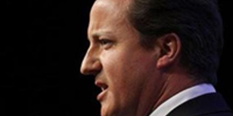 Cameron faces scrutiny over ties to Murdoch