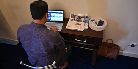 CPJ calls on Pakistani authorities to end harassment, deportation of Afghan journalists