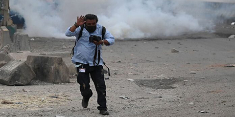 Dawn highlights the perils of journalism in Pakistan, calls for an end to impunity