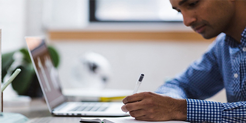 Enter the 2024 Young Journalist of the Year Award