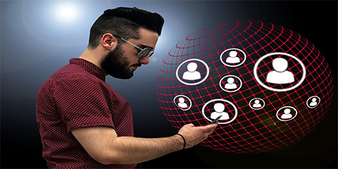 From contacts to contracts: Media networking in Pakistan