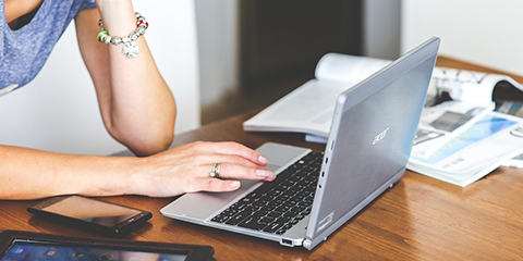 IWMF offers funding opportunities for female journalists worldwide