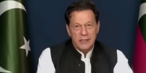 Journalist and Imran Khan clash during Toshakhana II hearing at Adiala Jail Journalist and Imran Khan clash during Toshakhana II hearing at Adiala Jail