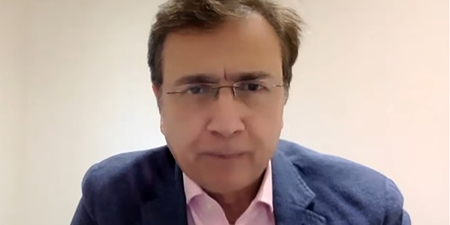 Journalist Moeed Pirzada leaves Pakistan