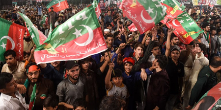 Media and journalists under threat as Pakistan's election looms