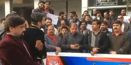 RIUJ continues protest against layoffs at Daily Express