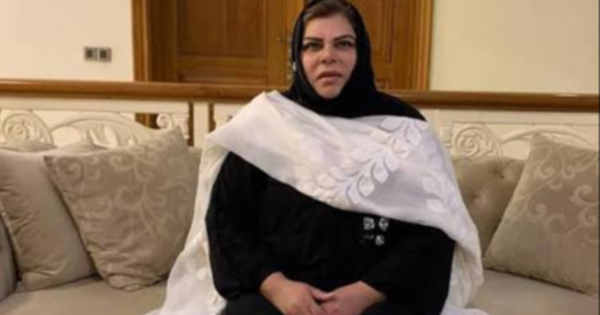 Sehar Kamran walks out after clash with Tarar