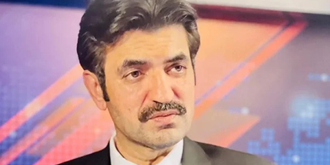 Sher Afzal Marwat launches personal attacks on journalists after PTI expulsion