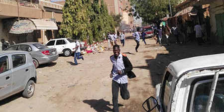 Sudan detains several critical columnists amid protests