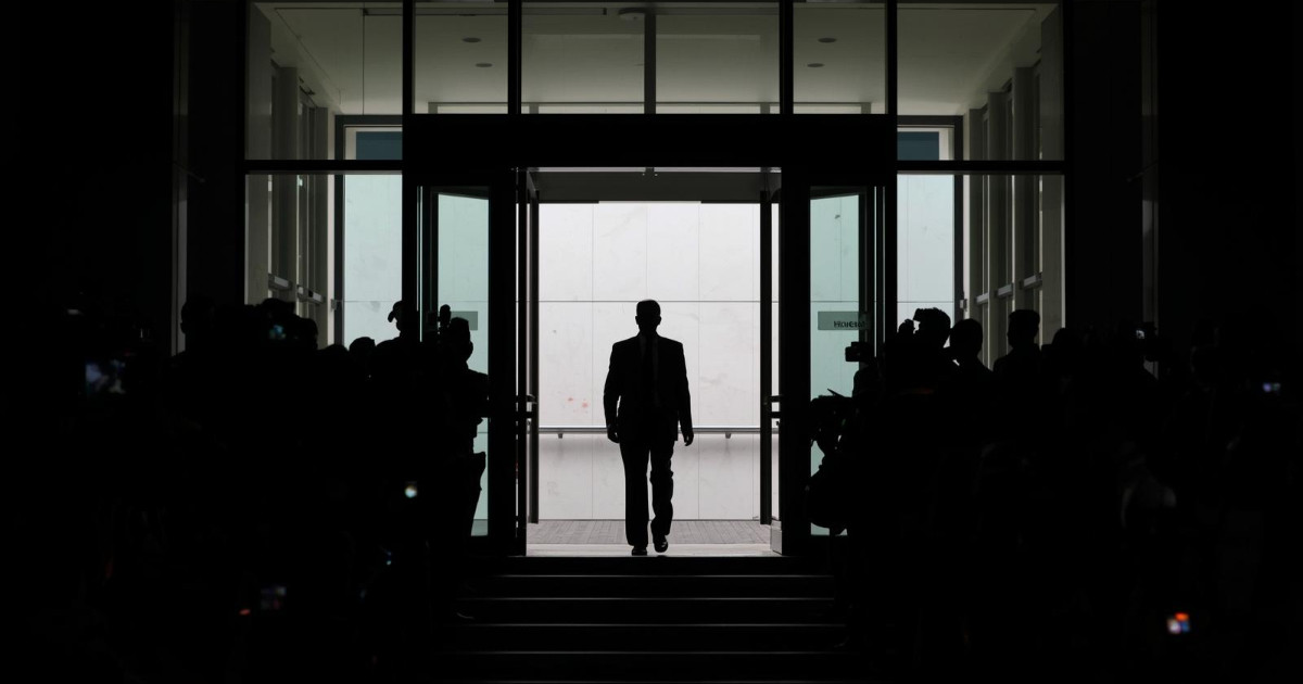 Thai court clears Australian writer, ends Malaysia defamation case