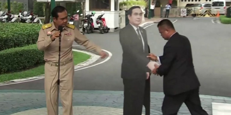 Thai PM uses cardboard cutout to avoid journalists' questions