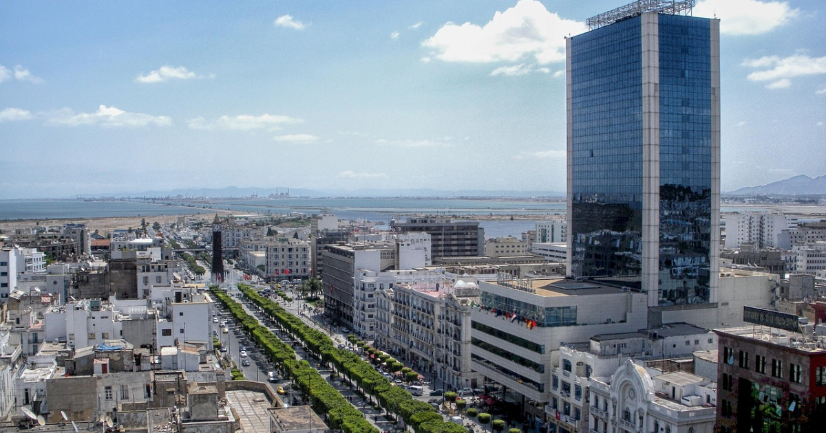 Tunisian court jails two journalists in latest media case