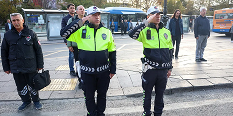 Turkish court sentences eight Kurdish journalists to six years