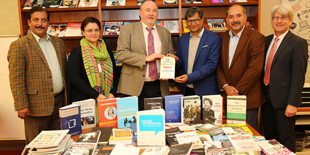 US Embassy gifts journalism books to National Press Club