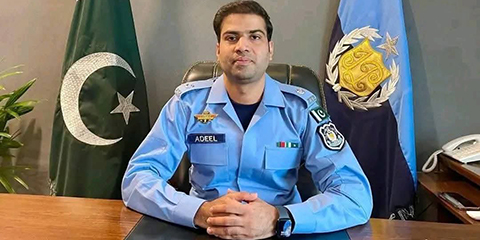 PTV journalist faces backlash for calling late SP Adeel Akbar ‘coward and fool’ PTV journalist faces backlash for calling late SP Adeel Akbar ‘coward and fool’